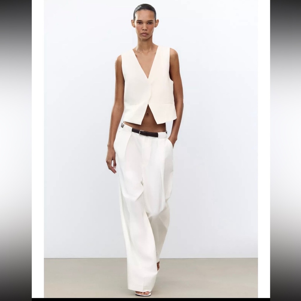 Zara BELTED PLEATED PANTS